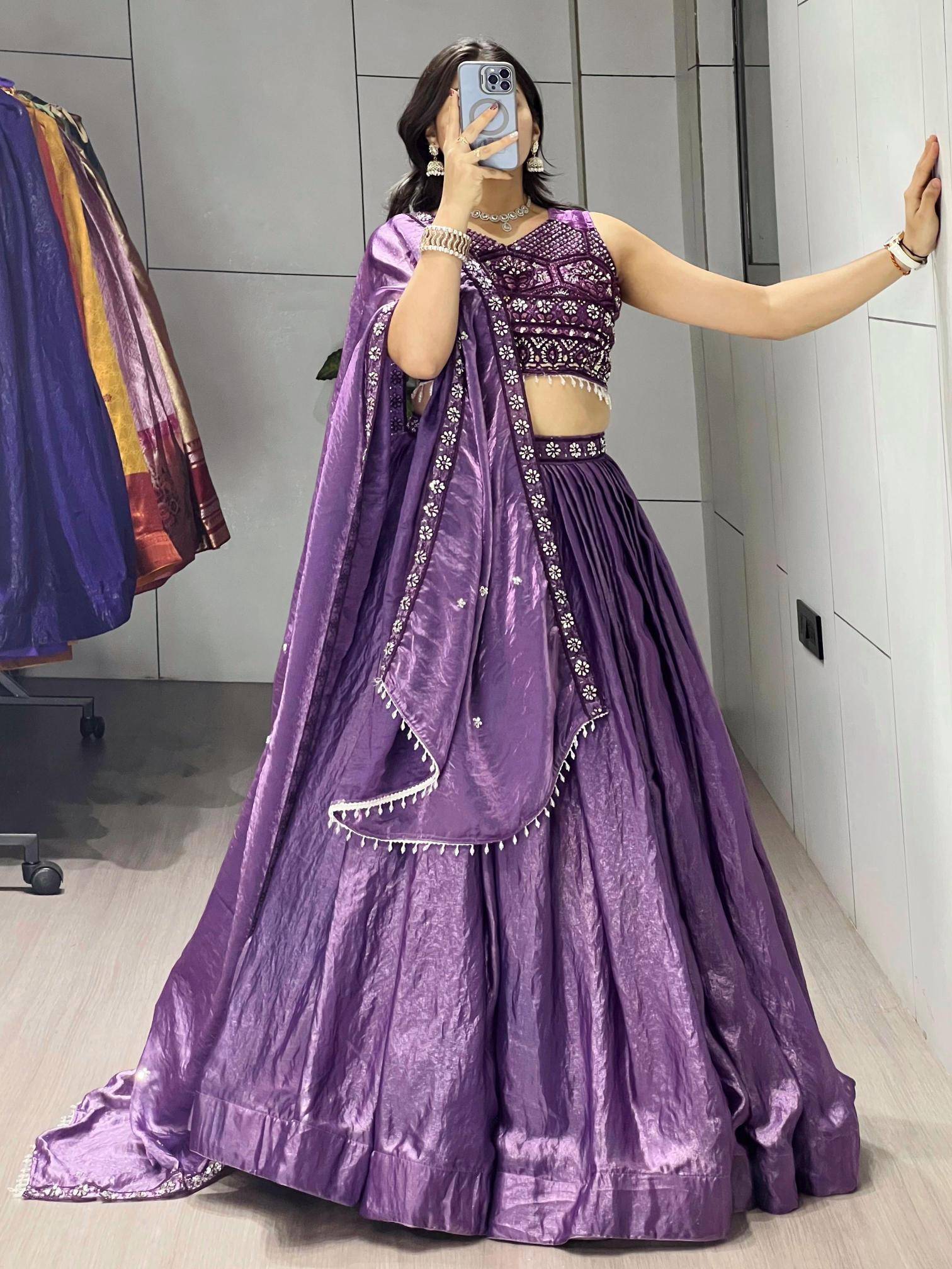 GRTN8 125 GRPPRPL Fendy Lehenga Choli Wholesale Factory in Delhi